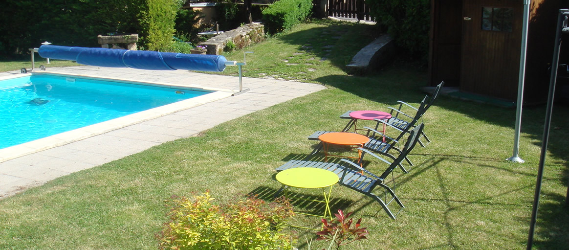 jardin piscine riviere hotel familial aveyron rodez conques marcillac musee soulages aeroport