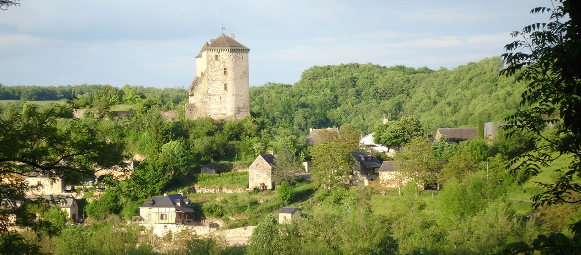 Muret le Château (Aveyron) proche de Rodez et Marcillac